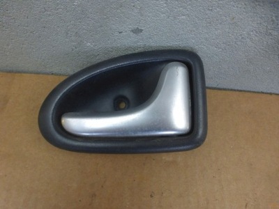 Ручка внутренняя renault clio ii 2 правая задняя стержень фото №1