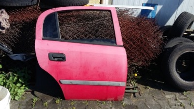 Двері праве задня праве перед opel astra g hb 5d фото №1