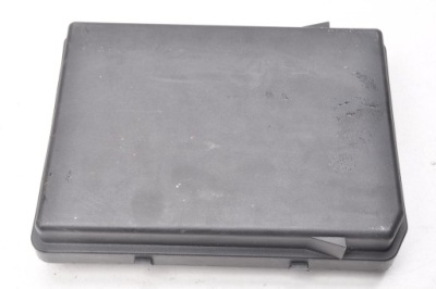 Renault captur ii zoe ii 1.6 e-tech коробка модуль bsi 284b64086r фото №1