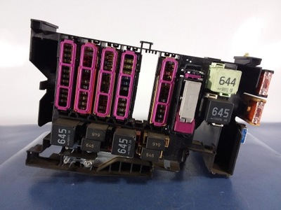 Audi a8 d4 4h коробка запобіжників 4h0907348c фото №1