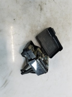 Клемма плюсовая коробка предохранителей hyundai i40 91971-3x092 фото №1