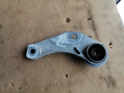 Chevrolet camaro 2016 ss кронштейн кронштейн выхлоп фото №1