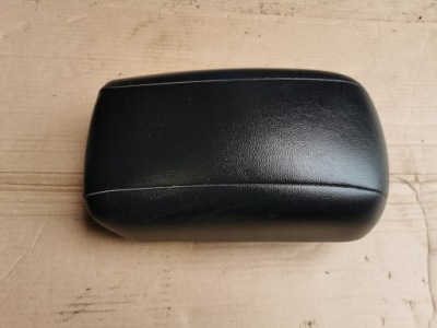 Hyundai i30 i підлокітник шкіра фото №1