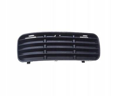 REJILLA DE RADIADOR DE PARAGOLPES VW CADDY 10.95-- 6K5853666A DERECHA  