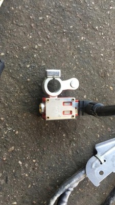 Mercedes w212 клема піротехнічна плюсова 642 фото №1