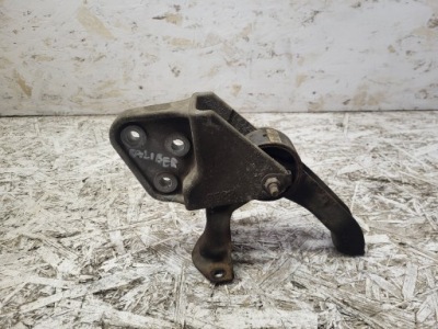 Кронштейн подушка коробки dodge caliber 2.4 фото №1