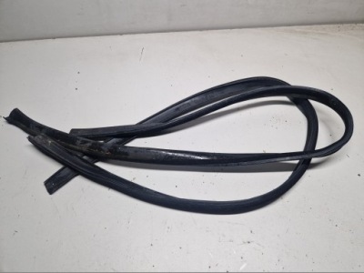 Dacia sandero i 1 прокладка крыша кровельная правая левая фото №1