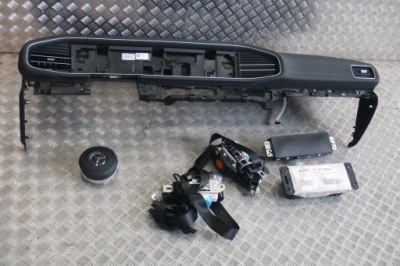 Idealna панель  приборная панель кожа mercedes w167 102 фото №1