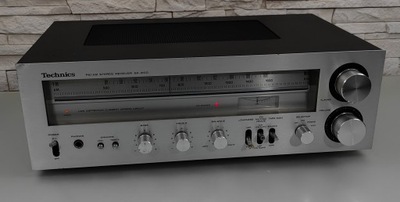 Technics SA-200 Vintage AM/FM Stereo Receiver