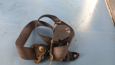 Pas левый перед renault laguna i 96r фото №1