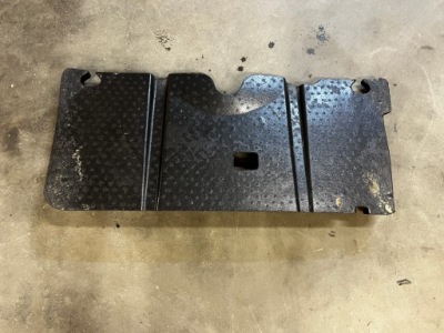 Шумоизоляция вкладыш защита багажника mercedes gls x166 фото №1