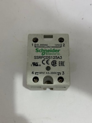 Panel montazowy Schneider Electric SSRPCDS125A3 SSR 3-32VDC 48-660VAC 125A