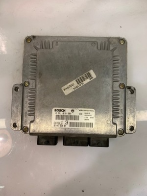 Бортовий комп'ютер двигуна psa 0281010808 9644721080 фото №1