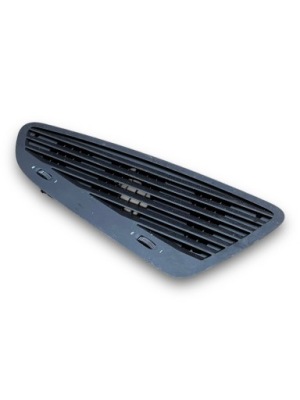 Alfa romeo 145 - 146 решётка обдув средняя 8708220 !j фото №1