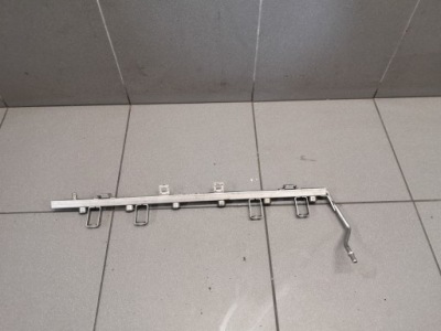 Молдинг упорскування bmw 5 e60 520i фото №1