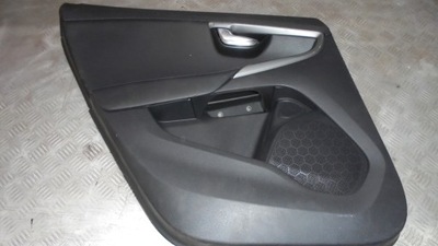 Обшивка ліва задня volvo v40 ii d2 2014 фото №1