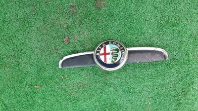 ALFA ROMEO 159 ORIGINAL EMBLEMA INSIGNIA ALFA ROMEO B634  