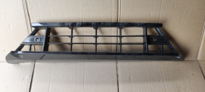 Решітка бампера volvo xc60 ii lift фото №1