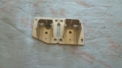 Renault scenic ii кронштейн балка 8200010163-h фото №1