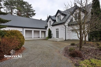 Dom, Biały Ług, Prażmów (gm.), 500 m²