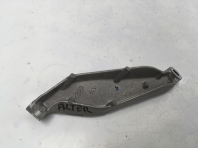 Qashqai iii j12 кронштейн кронштейн двигателя генератора 117119218r фото №1