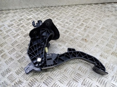 Opel astra l педаль зчеплення 9676728880 фото №1