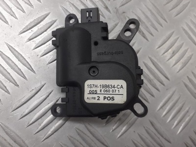 MOTOR CALENTADOR FORD FUSION 1S7H-19B634-CA  