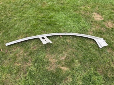 Tesla model 3 m3 стійку  правий край дах оригінал фото №1