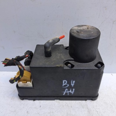 Помпа замка центрального audi a4 b5 4a0862257j фото №1