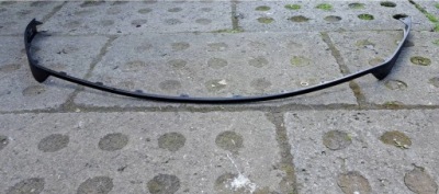 Hyundai kona накладка спойлер бампера перед фото №1