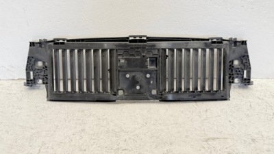 Mercedes e-klasa w214 шторка впуск повітря a2146221700 фото №1