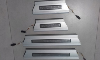 Накладки накладки порогові range rover vogue фото №1