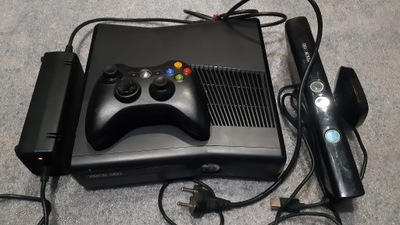 Xbox 360 slim RGH 500gb przerobiona RGH + pad + kinect + 1500 gier