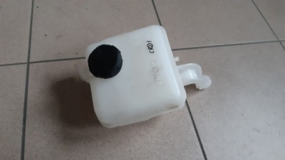 Kia stonic 2017-20 crdi бачок расширительный фото №1