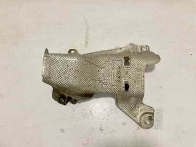 Renault trafic iii lift 747615474r защита тепловая выхлоп фото №1