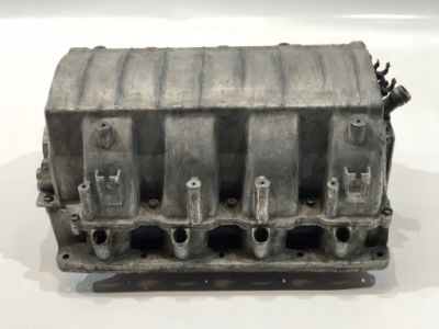 Колектор впускний  bmw 7 e65 3.6 v8 72292801 фото №1