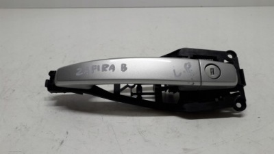 Opel zafira b 05- ручка ліва передня фото №1