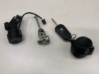 Peugeot 208 2008 замок зажигания вкладка kpl 9674001080 фото №1