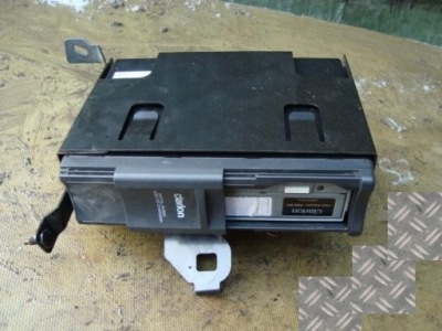 Peugeot 607 lift чейнджер cd clarion фото №1