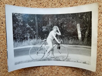 PRL kobieta rower (899c)