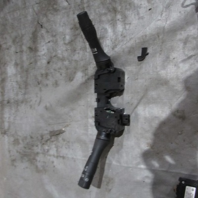 Nissan leaf ii 2020 переключатель комбинированный фото №1