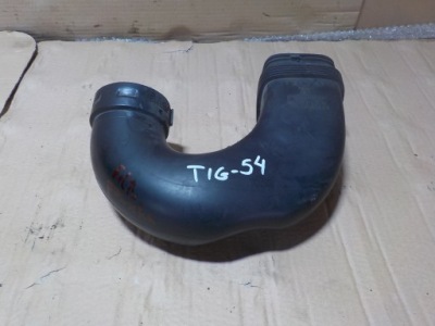 Vw tiguan труба впускний 5n01296180 2.0 tdi фото №1