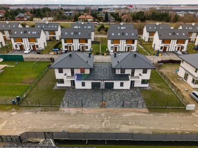 Dom, Łazy, Lesznowola (gm.), 204 m²