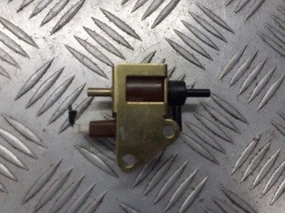 Клапан вакуумa opel omega b 2.2 фото №1