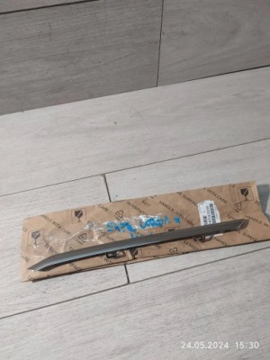 8474. corsa f молдинг хром ліва решітка радіатора 9830283280 фото №1