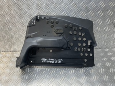 Mercedes w206 корпус защита pod консоль a2066808400 фото №1