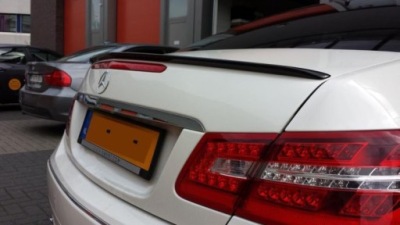 Mercedes c207 w212 спойлер спойлер na крышка грунтовка! фото №1