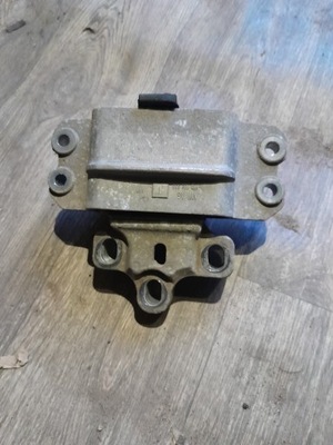 ЛАПА ПОДУШКА VW AUDI 1K0199555T