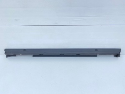 Lexus ux молдинг порог правая 2018- фото №1