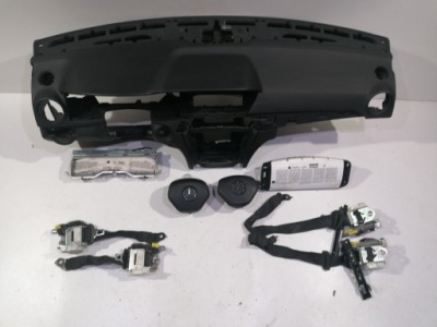 Mercedes c-kl w204 lift приборная панель консоль подушка безопасности ремни фото №1